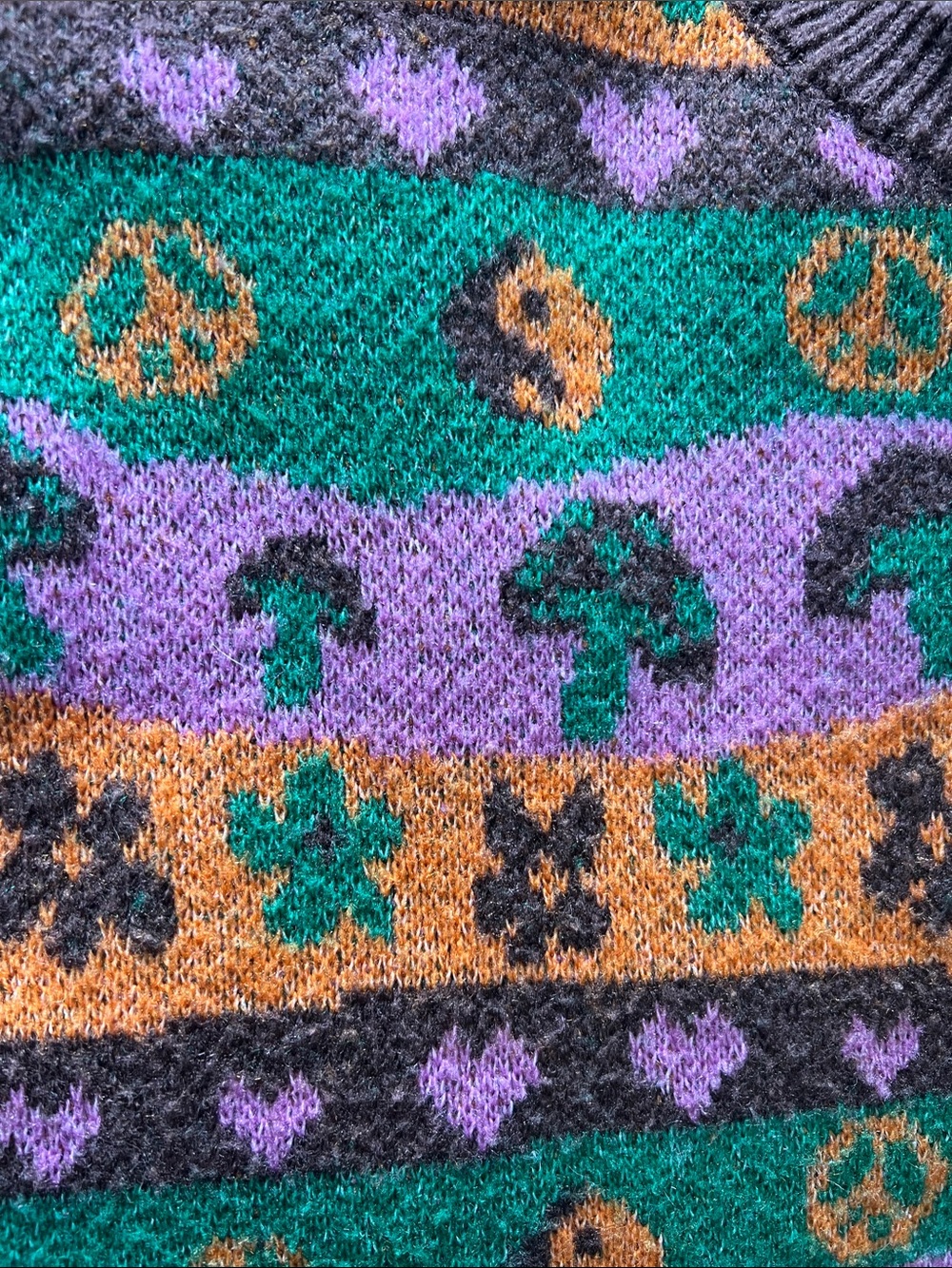 Retro Pattern Crew Neck Sweater - Green, Lavender & Orange - Picture 6 of 8